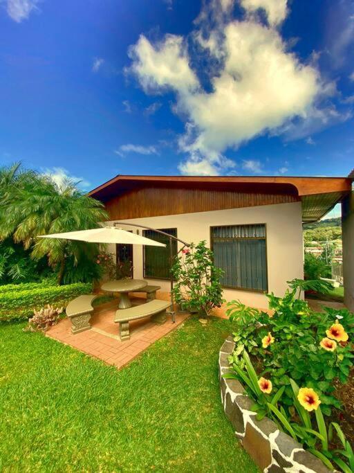 Peace Garden Apartment Monteverde Luaran gambar